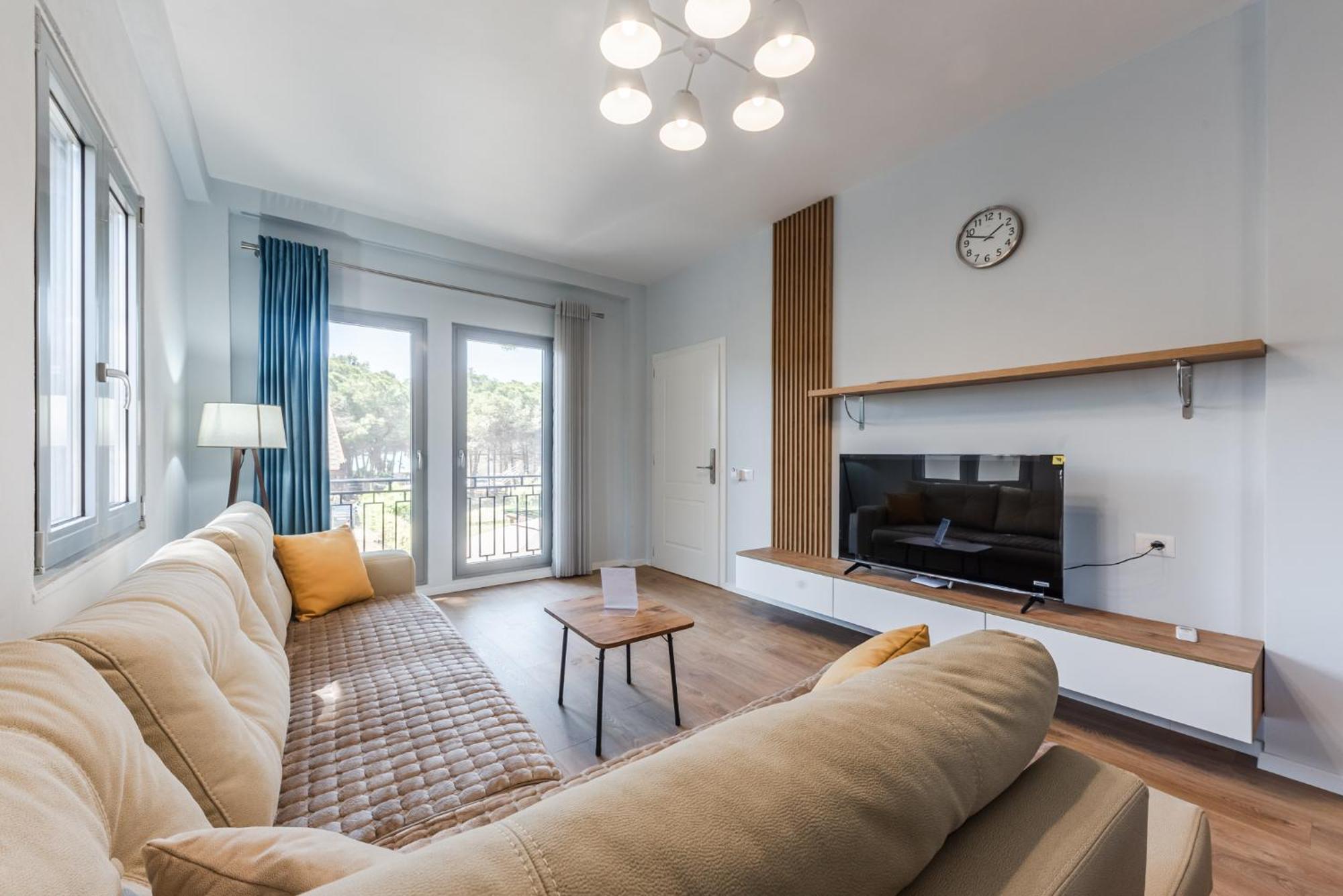Beni'S Villa Apartments By Ps Golem  Ngoại thất bức ảnh