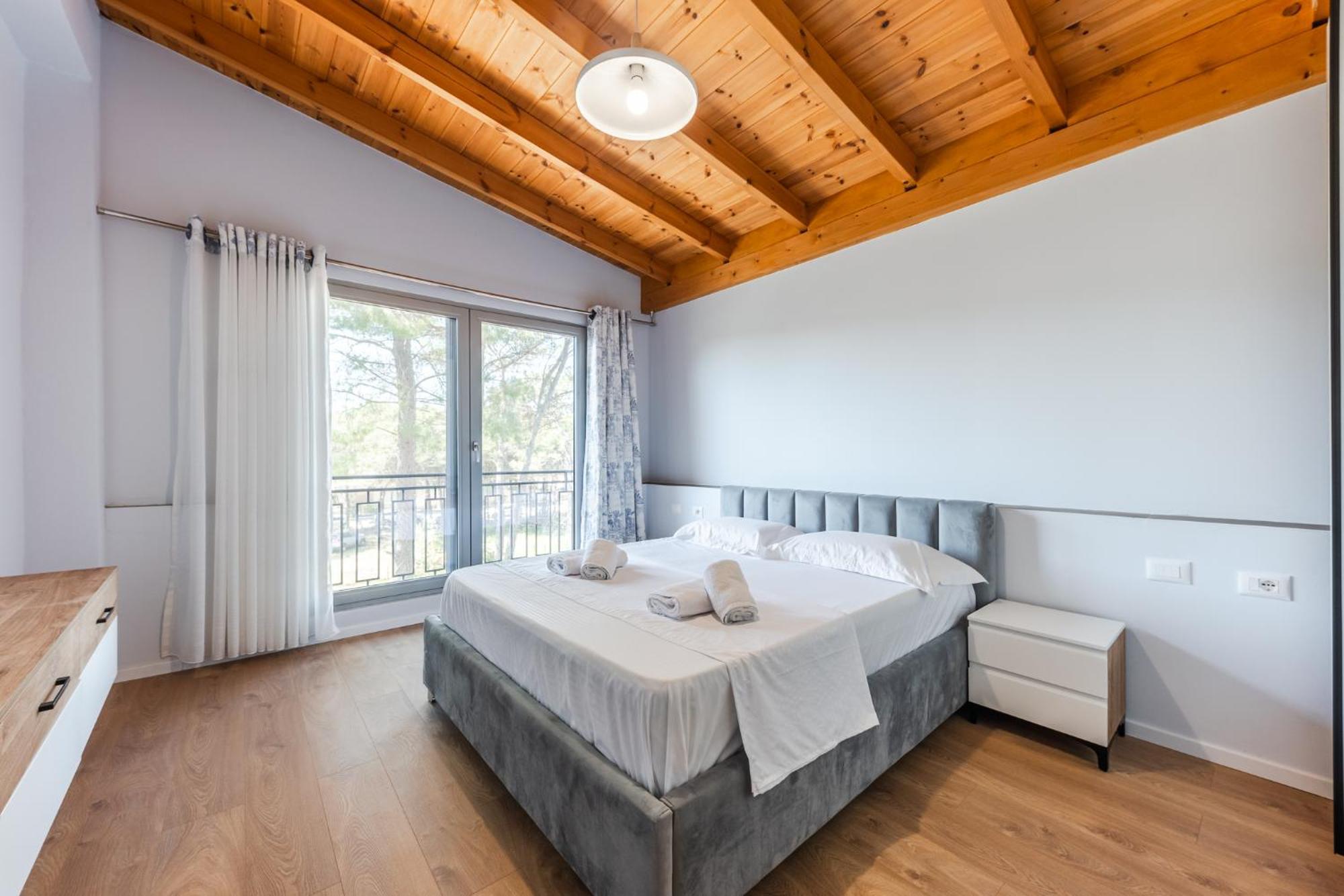 Beni'S Villa Apartments By Ps Golem  Ngoại thất bức ảnh
