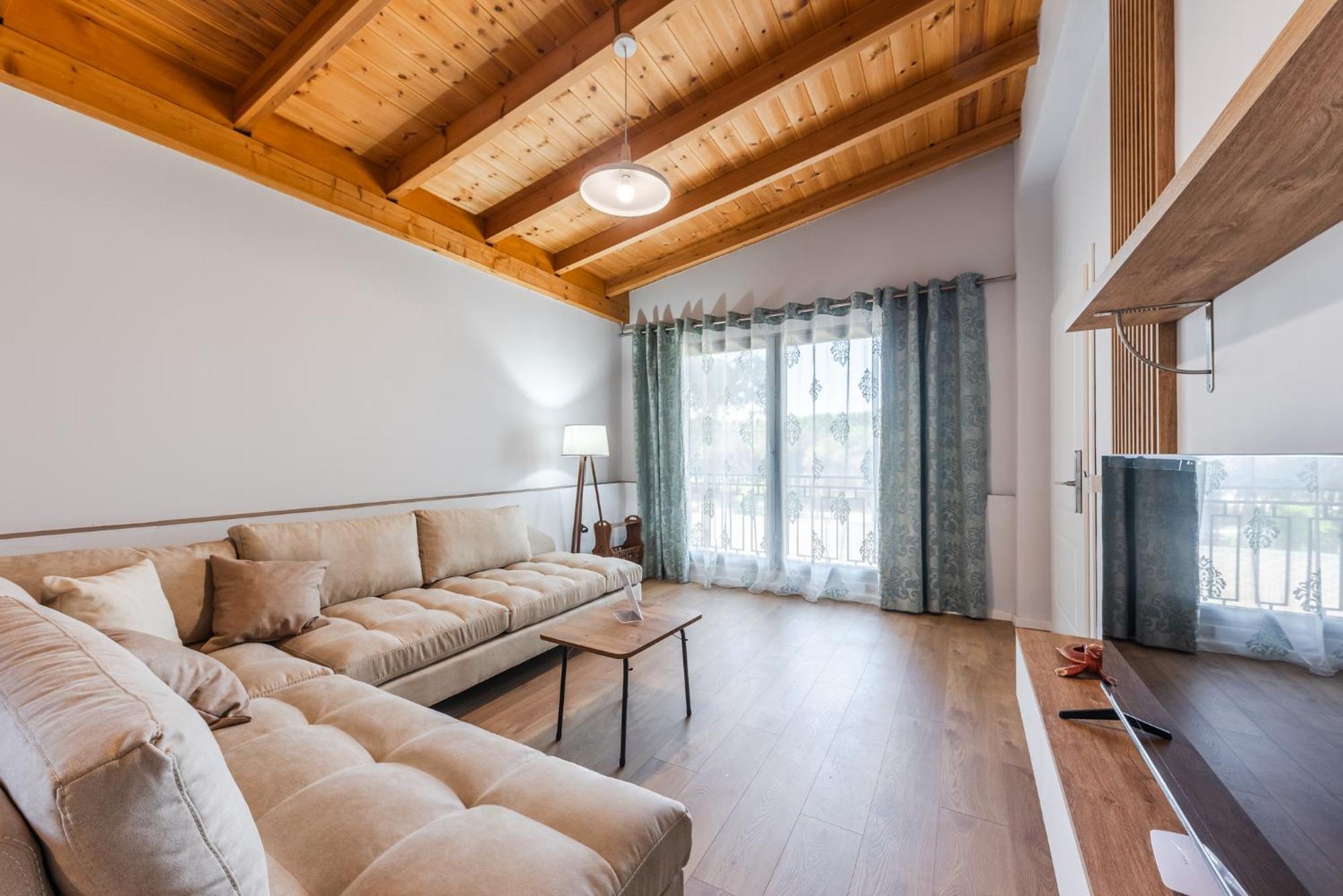 Beni'S Villa Apartments By Ps Golem  Ngoại thất bức ảnh