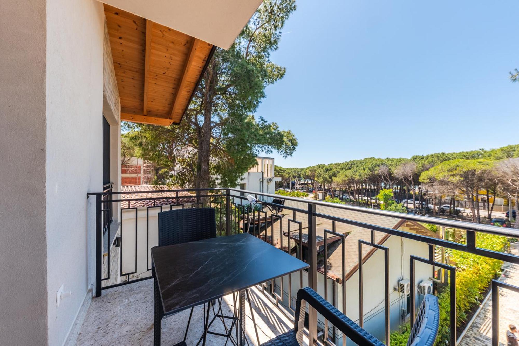 Beni'S Villa Apartments By Ps Golem  Ngoại thất bức ảnh